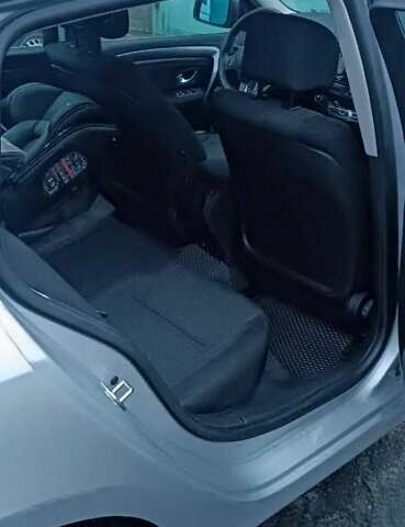 Серый Рено Лагуна, объемом двигателя 1.46 л и пробегом 288 тыс. км за 7500 $, фото 3 на Automoto.ua