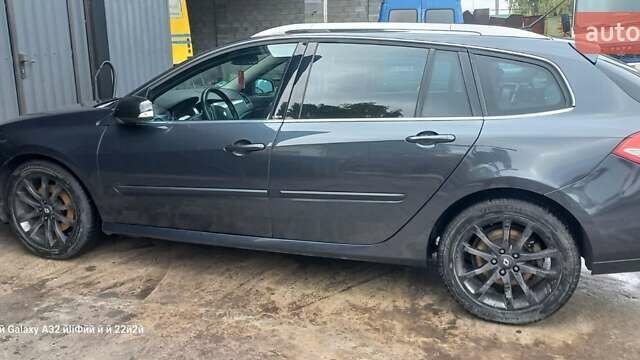 Сірий Рено Лагуна, об'ємом двигуна 2 л та пробігом 254 тис. км за 9300 $, фото 5 на Automoto.ua