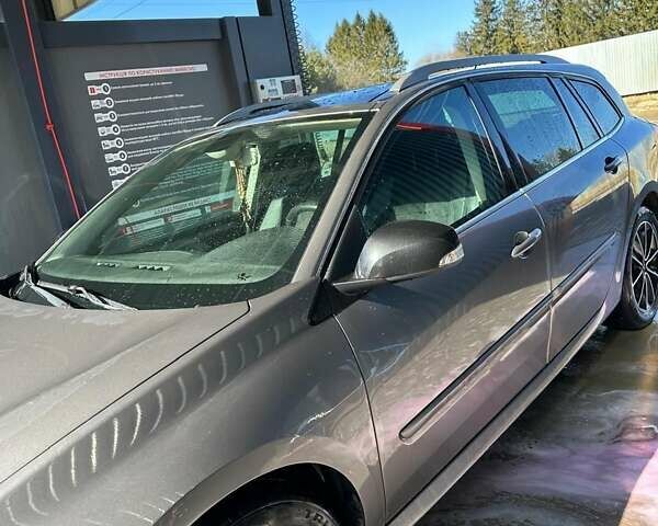 Серый Рено Лагуна, объемом двигателя 1.5 л и пробегом 210 тыс. км за 7500 $, фото 3 на Automoto.ua