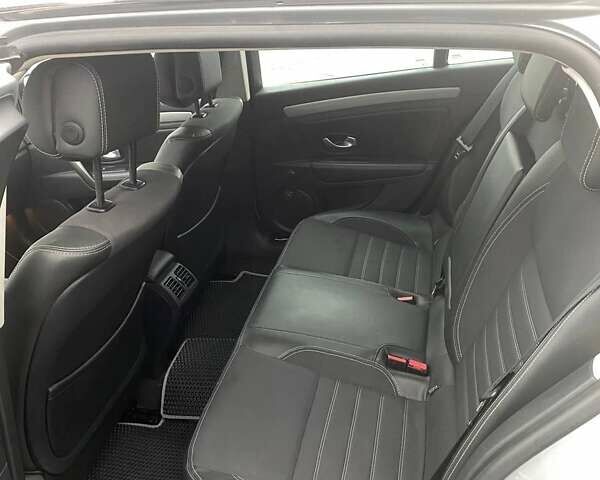 Серый Рено Лагуна, объемом двигателя 1.46 л и пробегом 334 тыс. км за 6500 $, фото 13 на Automoto.ua