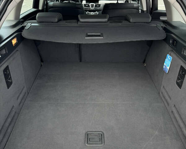 Сірий Рено Лагуна, об'ємом двигуна 1.46 л та пробігом 195 тис. км за 7200 $, фото 17 на Automoto.ua