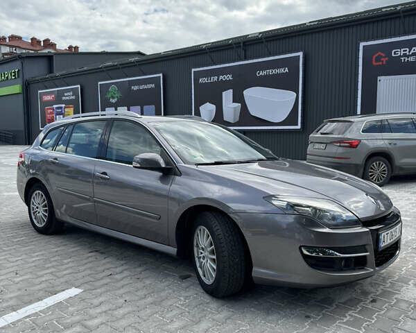 Сірий Рено Лагуна, об'ємом двигуна 1.46 л та пробігом 195 тис. км за 7200 $, фото 3 на Automoto.ua