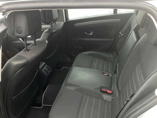 Серый Рено Лагуна, объемом двигателя 1.5 л и пробегом 334 тыс. км за 6900 $, фото 11 на Automoto.ua