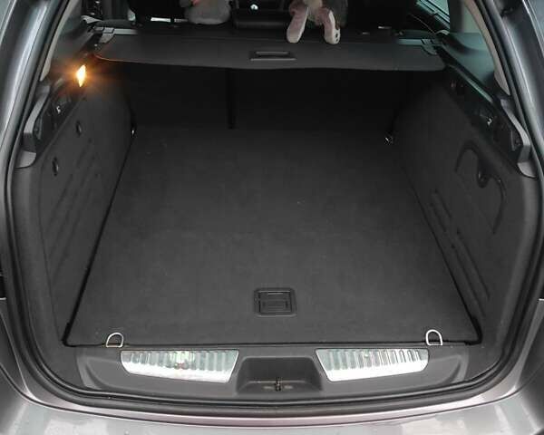 Серый Рено Лагуна, объемом двигателя 1.5 л и пробегом 220 тыс. км за 9300 $, фото 19 на Automoto.ua