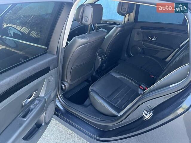 Серый Рено Лагуна, объемом двигателя 2 л и пробегом 255 тыс. км за 6500 $, фото 3 на Automoto.ua