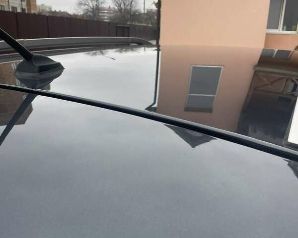 Серый Рено Лагуна, объемом двигателя 2 л и пробегом 225 тыс. км за 9500 $, фото 2 на Automoto.ua