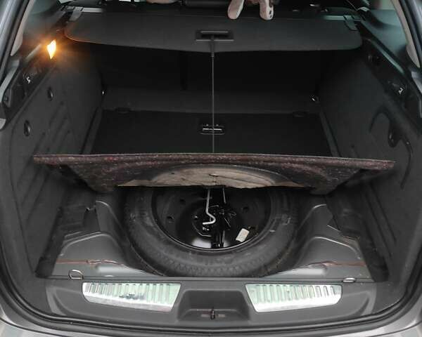 Серый Рено Лагуна, объемом двигателя 1.5 л и пробегом 220 тыс. км за 9300 $, фото 20 на Automoto.ua