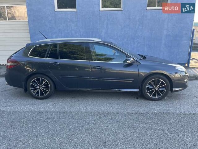 Серый Рено Лагуна, объемом двигателя 2 л и пробегом 255 тыс. км за 6500 $, фото 22 на Automoto.ua