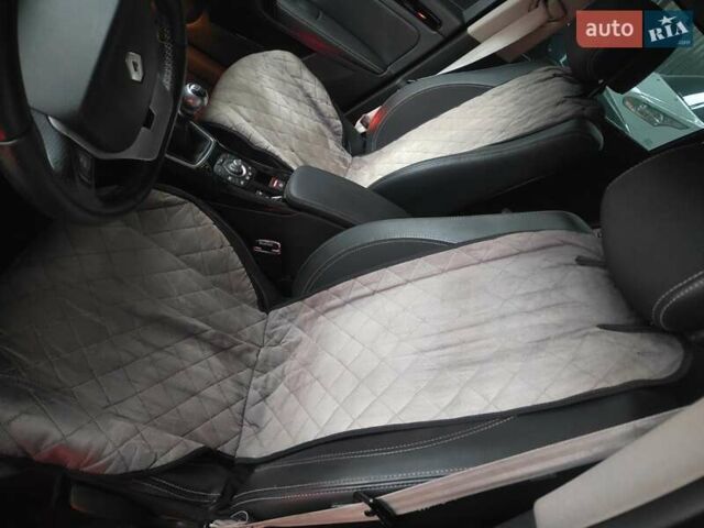 Серый Рено Лагуна, объемом двигателя 1.5 л и пробегом 220 тыс. км за 9300 $, фото 9 на Automoto.ua