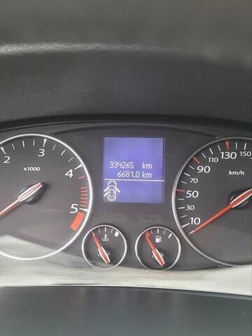 Серый Рено Лагуна, объемом двигателя 1.46 л и пробегом 334 тыс. км за 6500 $, фото 16 на Automoto.ua