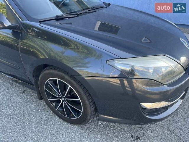 Серый Рено Лагуна, объемом двигателя 2 л и пробегом 255 тыс. км за 6500 $, фото 20 на Automoto.ua