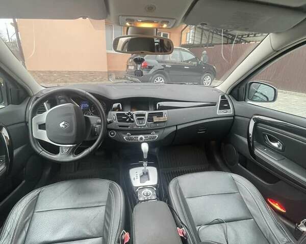 Серый Рено Лагуна, объемом двигателя 2 л и пробегом 225 тыс. км за 9500 $, фото 31 на Automoto.ua