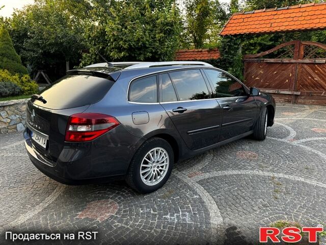 Серый Рено Лагуна, объемом двигателя 1.5 л и пробегом 260 тыс. км за 7200 $, фото 1 на Automoto.ua