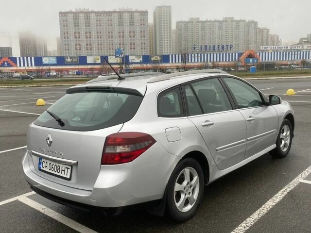 Серый Рено Лагуна, объемом двигателя 1.5 л и пробегом 334 тыс. км за 6900 $, фото 2 на Automoto.ua