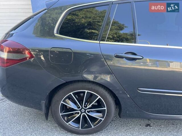 Серый Рено Лагуна, объемом двигателя 2 л и пробегом 255 тыс. км за 6500 $, фото 15 на Automoto.ua