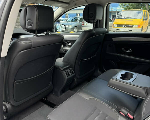 Сірий Рено Лагуна, об'ємом двигуна 1.46 л та пробігом 195 тис. км за 7200 $, фото 10 на Automoto.ua