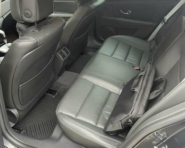 Серый Рено Лагуна, объемом двигателя 2 л и пробегом 225 тыс. км за 9500 $, фото 32 на Automoto.ua