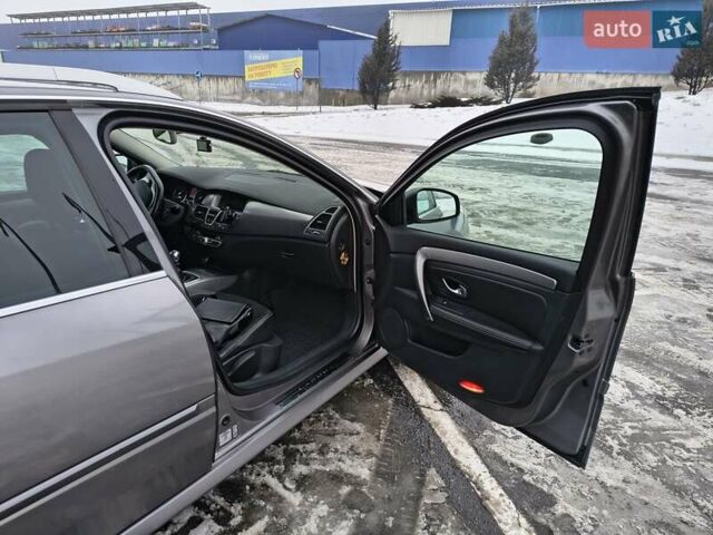 Сірий Рено Лагуна, об'ємом двигуна 1.5 л та пробігом 260 тис. км за 7100 $, фото 16 на Automoto.ua