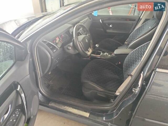 Сірий Рено Лагуна, об'ємом двигуна 2 л та пробігом 204 тис. км за 7999 $, фото 16 на Automoto.ua