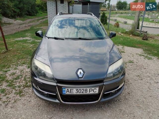 Серый Рено Лагуна, объемом двигателя 2 л и пробегом 186 тыс. км за 9800 $, фото 1 на Automoto.ua