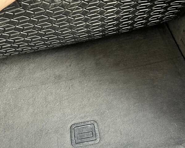 Сірий Рено Лагуна, об'ємом двигуна 1.46 л та пробігом 260 тис. км за 9600 $, фото 12 на Automoto.ua