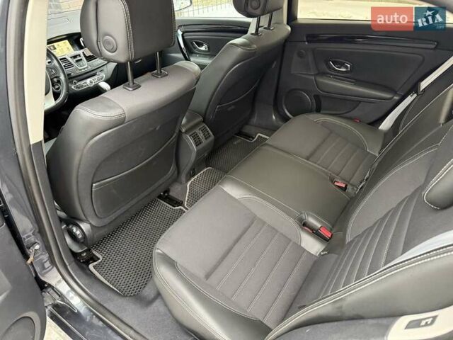 Сірий Рено Лагуна, об'ємом двигуна 2 л та пробігом 275 тис. км за 8999 $, фото 30 на Automoto.ua