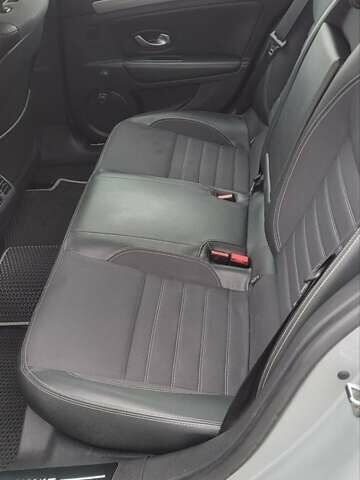 Серый Рено Лагуна, объемом двигателя 1.46 л и пробегом 334 тыс. км за 6500 $, фото 17 на Automoto.ua