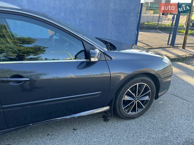 Серый Рено Лагуна, объемом двигателя 2 л и пробегом 255 тыс. км за 6500 $, фото 39 на Automoto.ua