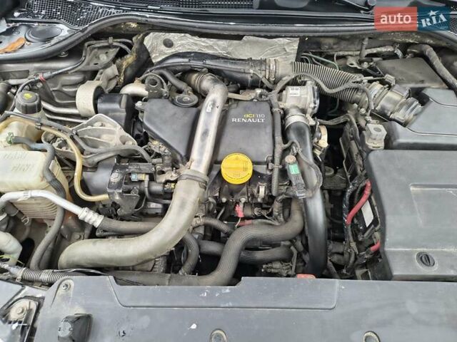 Сірий Рено Лагуна, об'ємом двигуна 1.5 л та пробігом 260 тис. км за 7100 $, фото 33 на Automoto.ua
