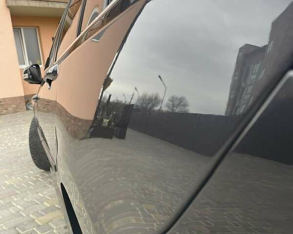 Серый Рено Лагуна, объемом двигателя 2 л и пробегом 225 тыс. км за 9500 $, фото 1 на Automoto.ua