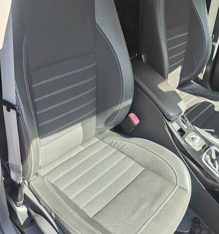 Серый Рено Лагуна, объемом двигателя 2 л и пробегом 290 тыс. км за 9500 $, фото 4 на Automoto.ua