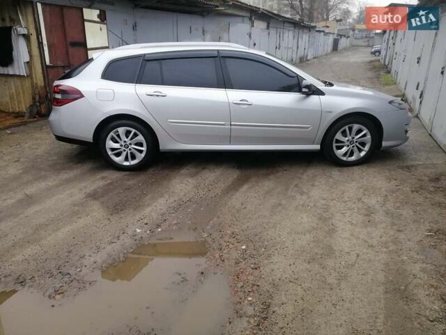 Серый Рено Лагуна, объемом двигателя 1.5 л и пробегом 348 тыс. км за 9300 $, фото 1 на Automoto.ua