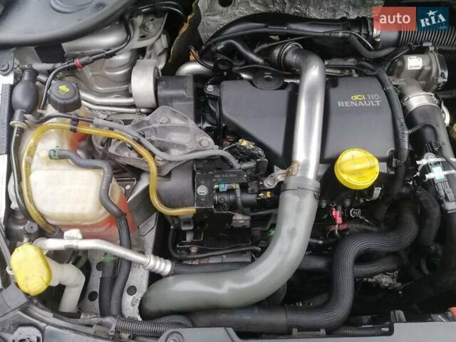 Серый Рено Лагуна, объемом двигателя 1.5 л и пробегом 348 тыс. км за 9300 $, фото 2 на Automoto.ua