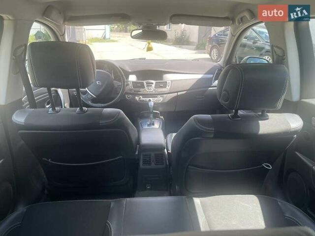 Серый Рено Лагуна, объемом двигателя 2 л и пробегом 210 тыс. км за 8000 $, фото 9 на Automoto.ua