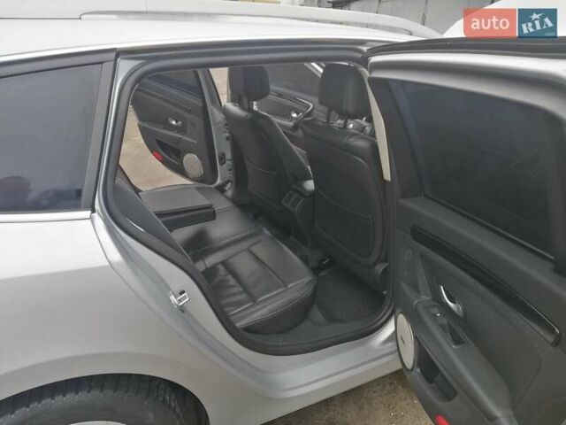 Серый Рено Лагуна, объемом двигателя 1.5 л и пробегом 348 тыс. км за 9300 $, фото 7 на Automoto.ua