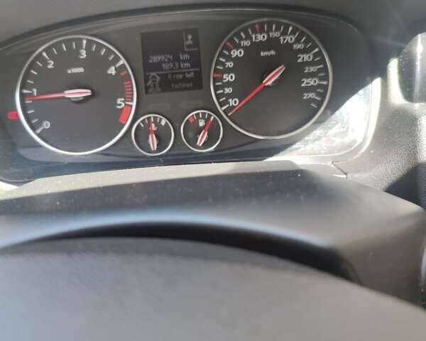 Серый Рено Лагуна, объемом двигателя 2 л и пробегом 290 тыс. км за 9500 $, фото 10 на Automoto.ua