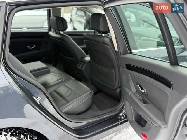 Сірий Рено Лагуна, об'ємом двигуна 2 л та пробігом 239 тис. км за 11999 $, фото 30 на Automoto.ua