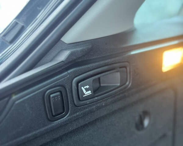 Серый Рено Лагуна, объемом двигателя 2 л и пробегом 236 тыс. км за 9600 $, фото 25 на Automoto.ua