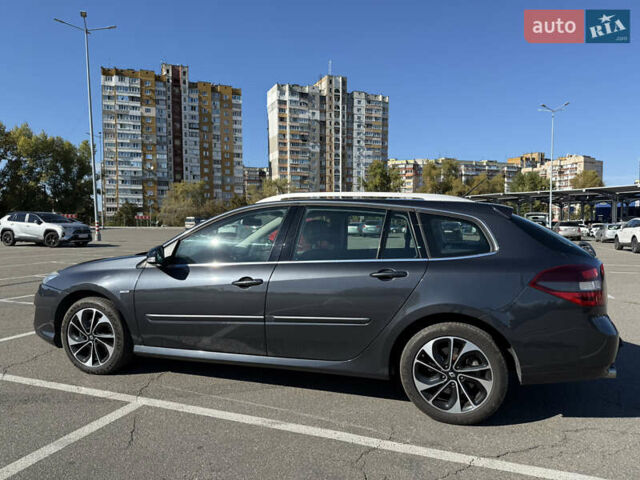 Серый Рено Лагуна, объемом двигателя 2 л и пробегом 181 тыс. км за 12200 $, фото 7 на Automoto.ua