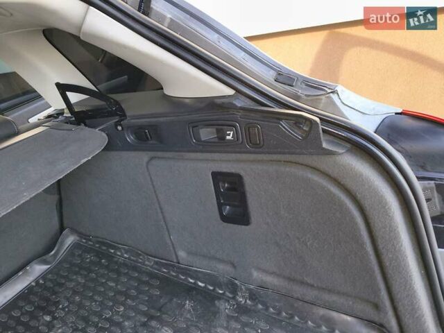 Серый Рено Лагуна, объемом двигателя 1.46 л и пробегом 305 тыс. км за 7500 $, фото 38 на Automoto.ua