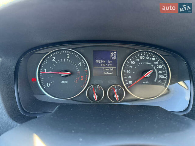 Серый Рено Лагуна, объемом двигателя 2 л и пробегом 181 тыс. км за 12200 $, фото 10 на Automoto.ua