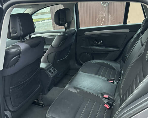 Серый Рено Лагуна, объемом двигателя 1.5 л и пробегом 255 тыс. км за 6200 $, фото 28 на Automoto.ua