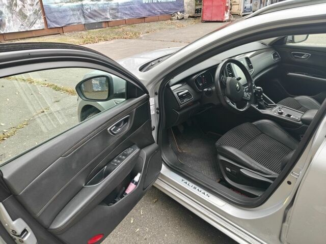 Серый Рено Лагуна, объемом двигателя 1.6 л и пробегом 242 тыс. км за 306 $, фото 2 на Automoto.ua