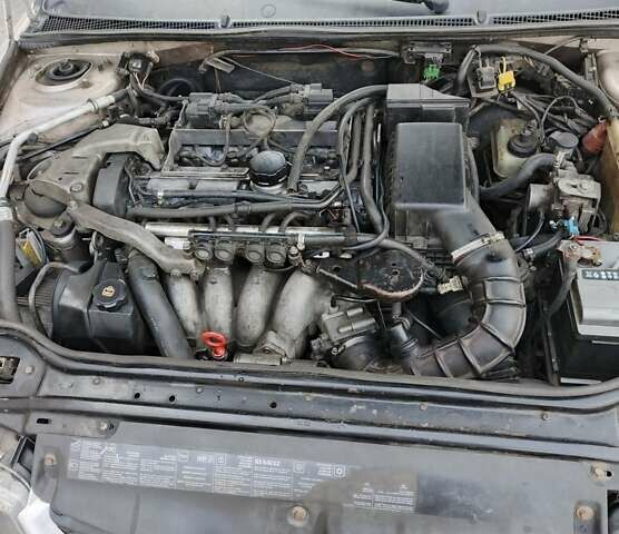 Серый Рено Лагуна, объемом двигателя 1.9 л и пробегом 283 тыс. км за 2900 $, фото 7 на Automoto.ua