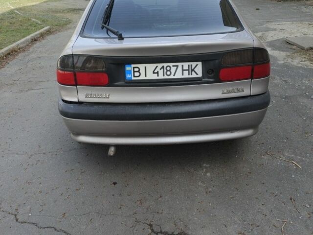 Серый Рено Лагуна, объемом двигателя 1.9 л и пробегом 283 тыс. км за 2900 $, фото 3 на Automoto.ua