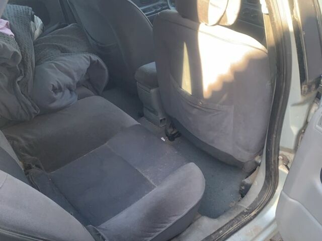 Сірий Рено Лагуна, об'ємом двигуна 1.6 л та пробігом 3 тис. км за 477 $, фото 3 на Automoto.ua