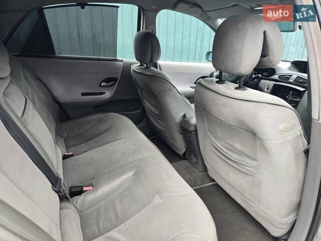 Серый Рено Лагуна, объемом двигателя 1.87 л и пробегом 600 тыс. км за 2900 $, фото 21 на Automoto.ua