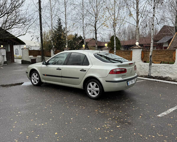 Серый Рено Лагуна, объемом двигателя 1.9 л и пробегом 300 тыс. км за 2950 $, фото 5 на Automoto.ua