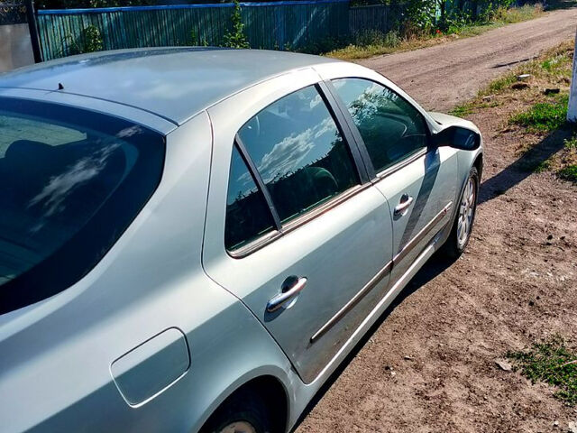 Серый Рено Лагуна, объемом двигателя 1.8 л и пробегом 280 тыс. км за 3000 $, фото 6 на Automoto.ua