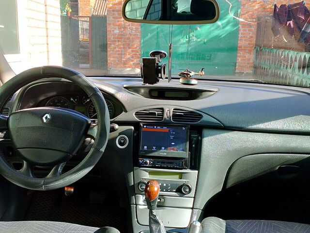 Серый Рено Лагуна, объемом двигателя 1.8 л и пробегом 280 тыс. км за 3000 $, фото 8 на Automoto.ua